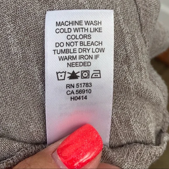 Maurices Open Front Layering Vest Size L - Picture 5 of 7